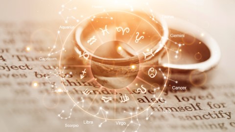 4-zodiac-signs-are-blessed-with-love-and-money