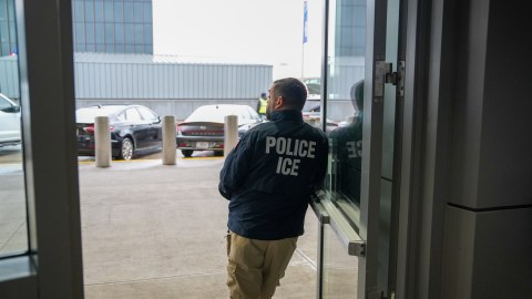ice-will-investigate-immigration-lawyers-after-pointing-out-fraud-in-asylum-cases