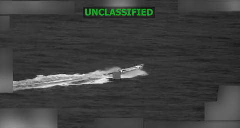southern-command-attacks-boat-in-the-pacific-and-kills-one-person;-there-are-two-survivors
