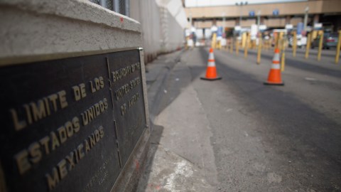 suspect-of-killing-his-wife-and-kidnapping-5-year-old-daughter-in-los-angeles-would-have-fled-to-mexico