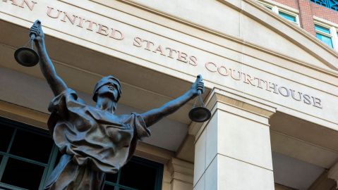 immigration-courts-use-“summary-hearings”-to-expedite-deportations