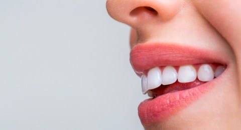 know-the-most-common-mistakes-when-whitening-teeth-at-home