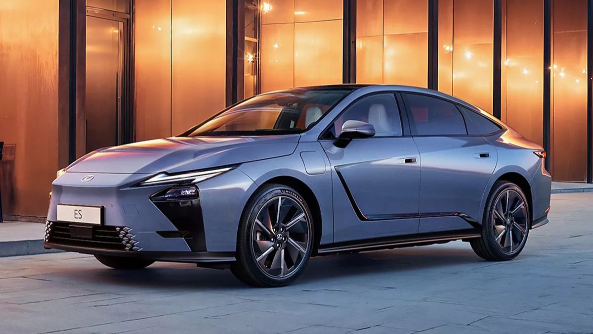 lexus-es-2026:-thorough-test-of-the-luxury-hybrid-and-electric-sedan