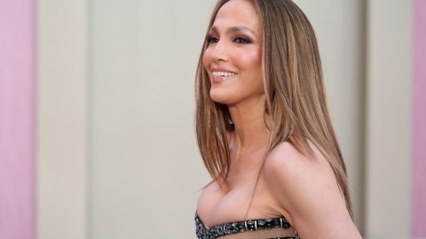 jennifer-lopez-opens-up-about-her-love-life:-“i-should-have-lived-the-single-life-sooner”