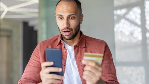 what-happens-if-your-bank-account-is-blocked-before-a-payment?
