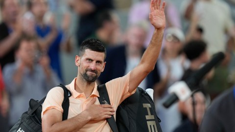 djokovic-falls-to-a-19-year-old-brazilian-at-roland-garros-and-doesn’t-know-if-he-will-return