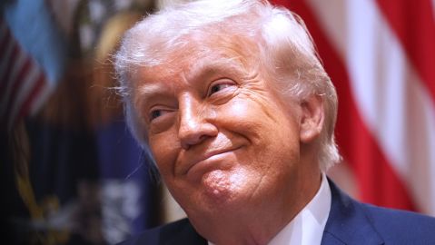 trump-enjoys-“excellent-health,”-says-the-white-house-after-a-medical-examination