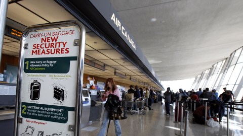 travelers-to-the-united-states-from-congo,-uganda-and-sudan-for-the-world-cup-will-be-under-health-surveillance-for-ebola