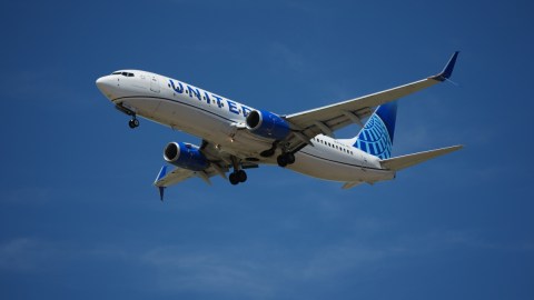 united-airways-flight-from-chicago-to-minneapolis-made-emergency-landing-due-to-aggressive-passenger