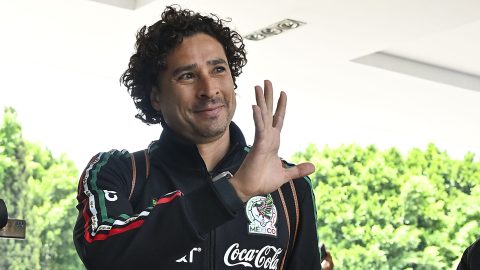 guillermo-ochoa-could-play-another-world-cup,-according-to-adria-chavez