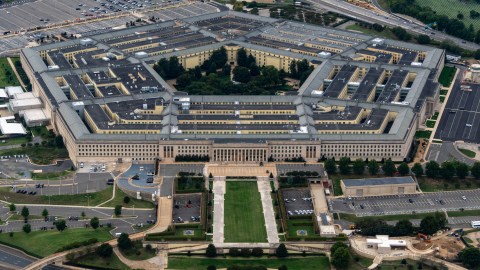 the-pentagon-signs-an-agreement-with-leading-ai-companies-for-classified-networks