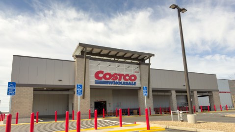 costco-will-close-all-its-stores-one-day-in-may:-what-is-happening?