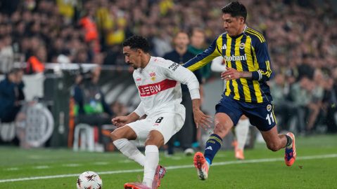 edson-alvarez-reappeared-with-fenerbahce,-but-confronts-the-fans