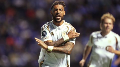 lafc-came-back-from-a-two-goal-deficit-to-steal-the-victory-from-san-diego-fc:-2-2