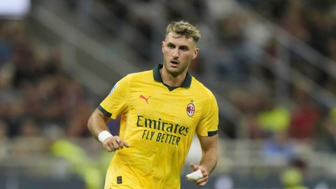 santiago-gimenez-once-again-had-minutes-with-ac-milan-and-increased-his-scoring-drought