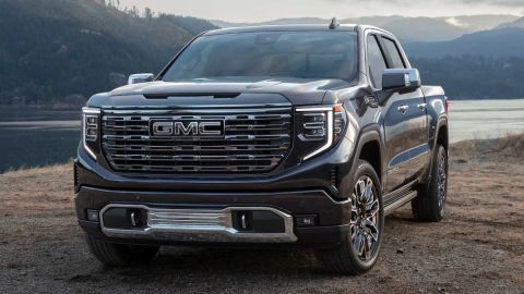numbers-in-red:-gm-is-on-alert-for-electric-cars