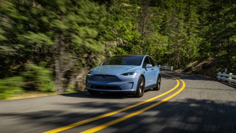 tesla-model-x-dominates-the-used-car-market-in-the-us