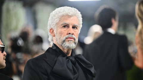 harmful-bunny-became-an-old-man-for-the-met-gala