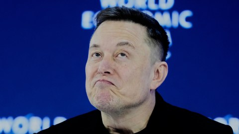 elon-musk’s-controversial-statement-about-tesla-that-no-one-believes