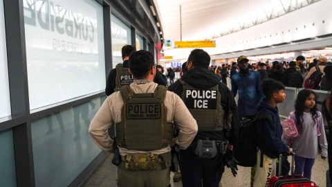 republicans-want-to-approve-$72-billion-more-for-ice-and-cbp-without-a-democrat-vote