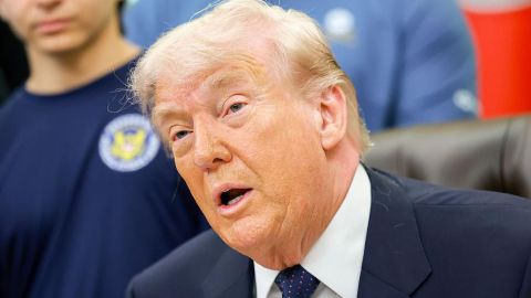 why-trump-suspended-the-‘project-freedom’-mission-that-ensured-the-transit-of-ships-through-the-strait-of-hormuz