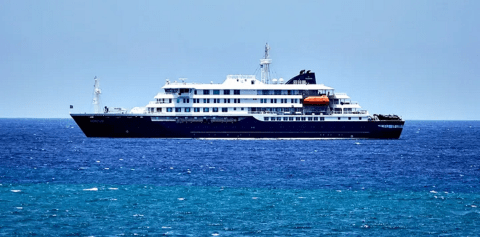 what-happens-inside-the-cruise-ship-affected-by-hantavirus:-is-there-a-risk-that-it-could-spread?