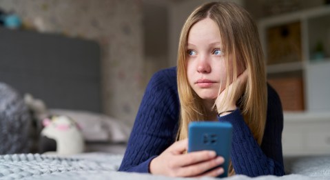 social-networks-do-not-strengthen-your-friendships,-on-the-contrary