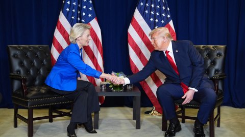 trump-threatens-the-eu-with-new-tariffs-if-it-does-not-eliminate-trade-barriers-before-july-4