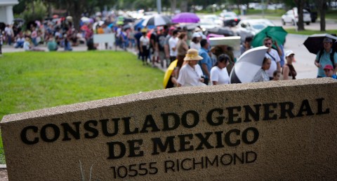 the-us-reviews-all-mexican-consulates-amid-growing-tensions-over-security-and-drug-trafficking