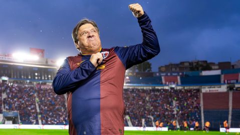 miguel-herrera-was-officially-presented-as-atlante-coach