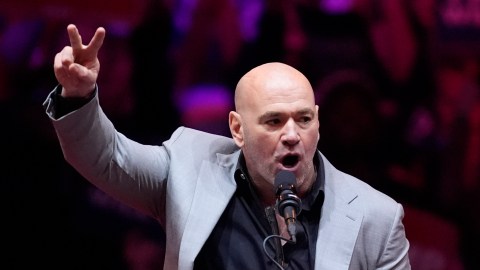 dana-white-sparks-new-controversy,-claiming-to-be-one-of-the-promoters-at-the-fury-joshua-evening