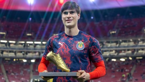 the-bundesliga-welcomes-the-signing-of-armando-gonzalez