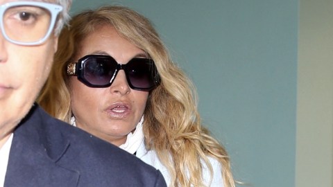 colate-accuses-paulina-rubio-of-domestic-violence-during-custody-hearing-in-miami