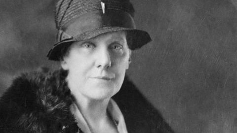 anna-jarvis,-the-woman-who-invented-mother’s-day-and-regretted-it