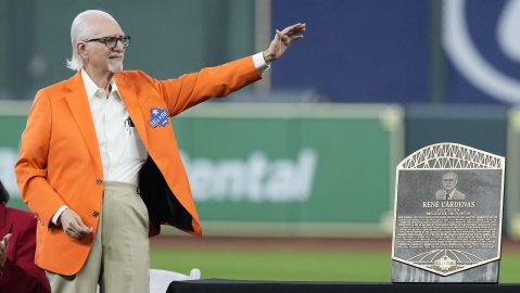 rene-cardenas,-pioneering-voice-of-baseball-in-spanish-in-mlb-and-legend-of-the-dodgers-and-astros,-dies