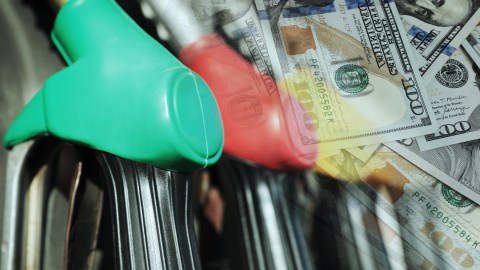 trump-proposes-suspending-the-federal-gasoline-tax-for-a-time