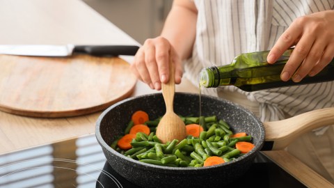 4-mistakes-when-using-olive-oil-that-ruin-its-benefits