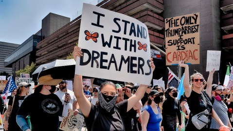 thousands-of-‘dreamers’-in-danger-of-losing-daca-protection