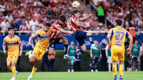 la-opinion-today:-a-fast-paced-league!