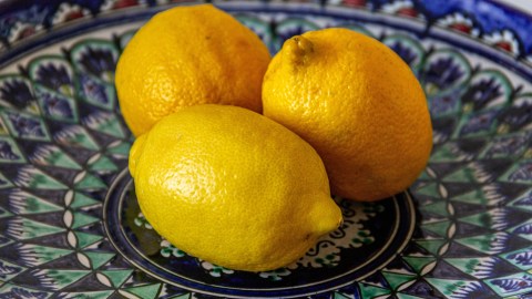 5-magical-uses-of-lemon-to-attract-good-luck-and-ward-off-bad-vibes