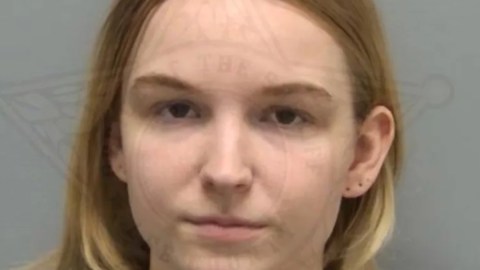 texas-mother-charged-with-the-deaths-of-her-3-and-2-year-old-daughters-after-they-tested-positive-for-cocaine