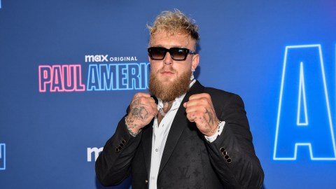 jake-paul-offers-200-million-dollars-to-canelo-alvarez-for-a-fight
