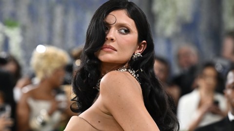 kylie-jenner-reveals-that-she-felt-“very-scared”-when-she-got-pregnant-at-19