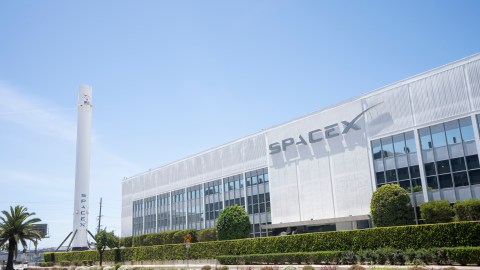 google-and-spacex-negotiate-to-take-data-centers-to-space