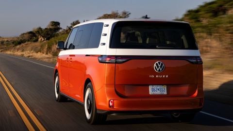 volkswagen-fills-id-with-discounts.-buzz-in-the-us