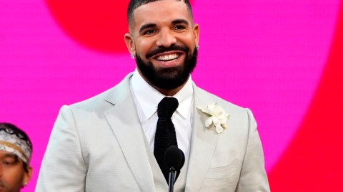drake-releases-three-albums-at-once-and-in-one-song-reveals-his-father’s-cancer-diagnosis