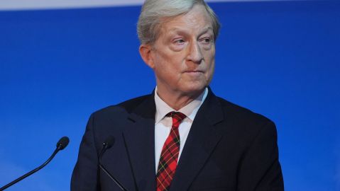 tom-steyer,-in-the-crosshairs-for-payments-to-influencers-during-the-election-campaign