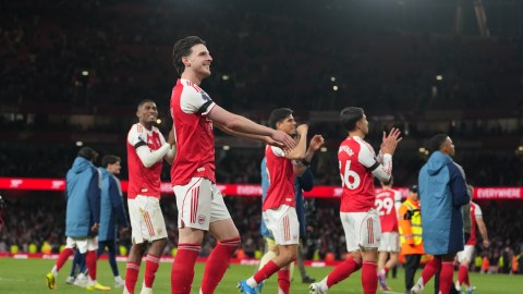 arsenal-will-be-champions-if-manchester-city-does-not-beat-bournemouth