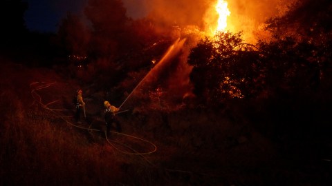 evacuation-orders-extended-for-sandy-fire-in-ventura-county