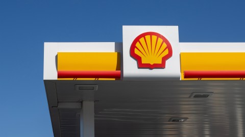 virginia-gas-station-employee-fatally-stabbed-customer-during-argument-at-pumps